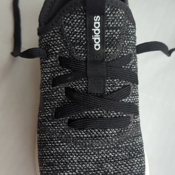 Adidas Cloud Foam Memory Footbed Lightweight Athletic Sneakers 7 Black White - Picture 9 of 14